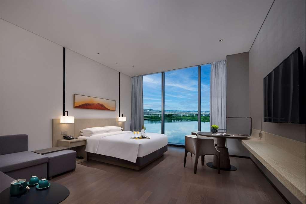 Hyatt Place Changsha Airport Room photo